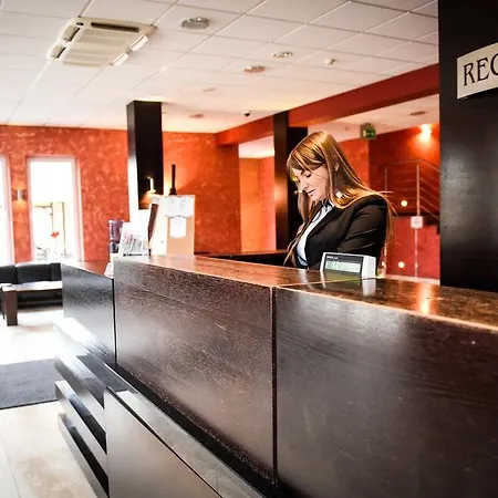 Wityng Hotell Ślesin